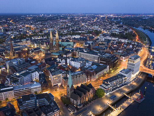 Aerial view of Bremen at night