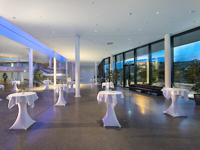Event location in the foyer of Maritim Würzburg